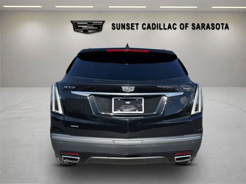 Certified 2022 Cadillac XT5 Sportv w/ Technology Package image 4