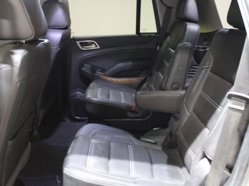 Used 2019 GMC Yukon Denali w/ Enhanced Security Package AWD/4WD image 14