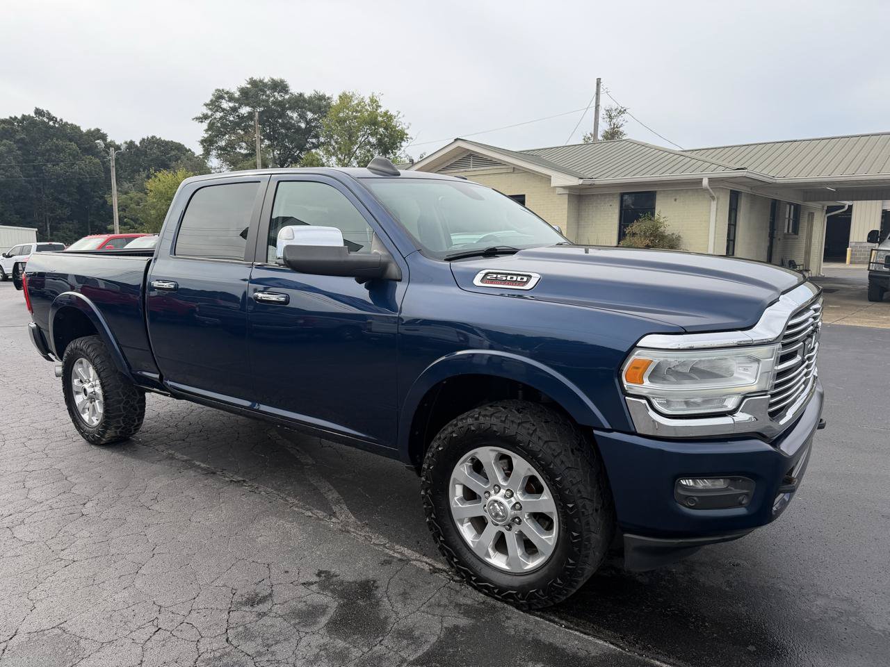 Used 2021 RAM 2500 Laramie AWD/4WD image 3