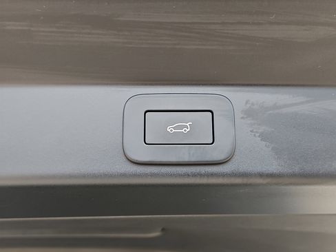 Used 2024 Land Rover Range Rover Sport Dynamic SE image 12