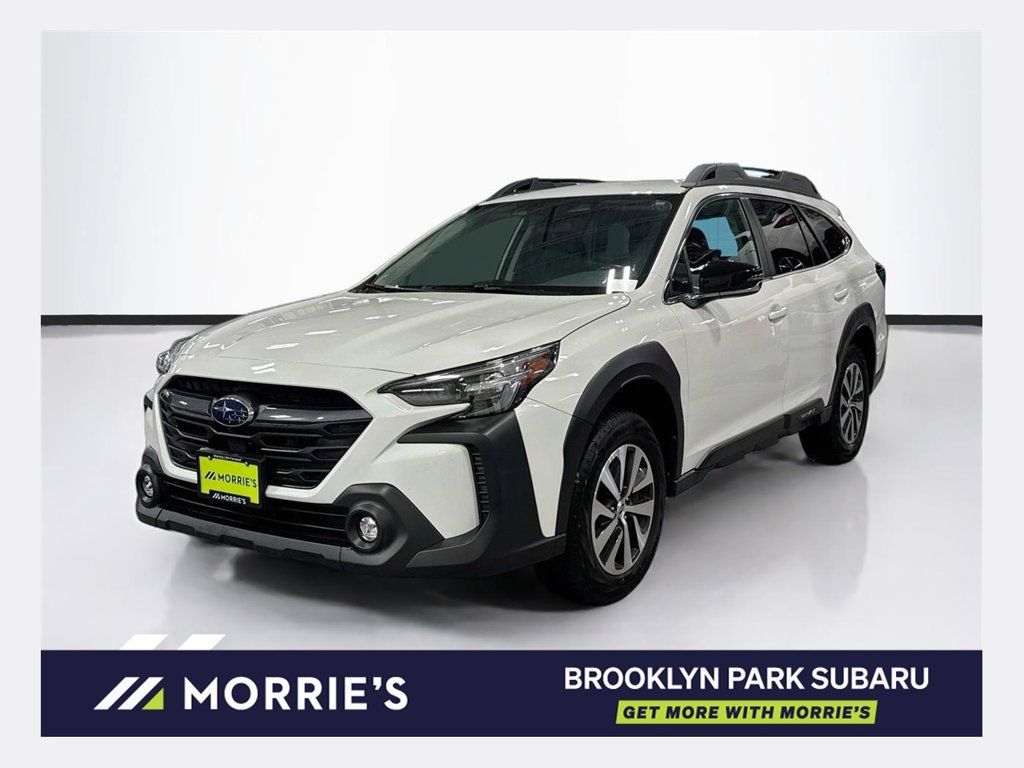 Used 2025 Subaru Outback Premium AWD/4WD image 1
