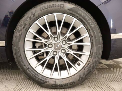 Used 2023 Genesis G80 2.5T image 6