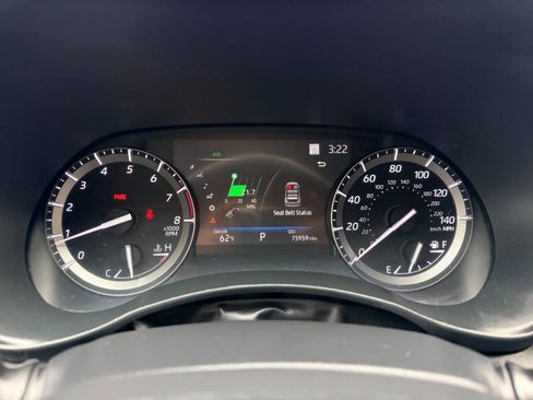 Used 2020 Toyota Highlander XLE FWD image 57