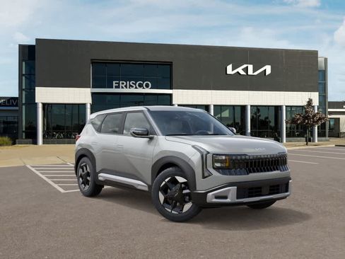New 2027 Kia Seltos S FWD image 8