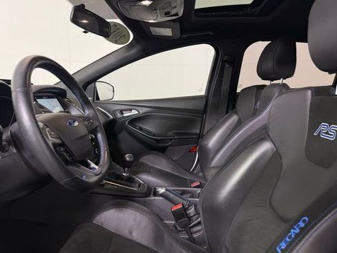 Used 2017 Ford Focus RS image 6