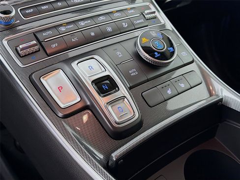 Used 2023 Hyundai Santa Fe SEL image 18