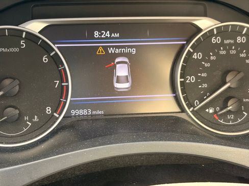 Used 2020 Nissan Altima 2.5 SR FWD image 10