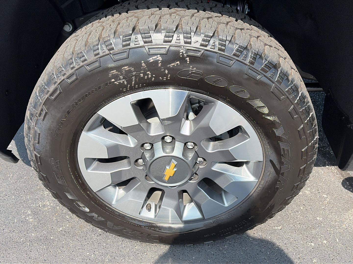 New 2026 Chevrolet Silverado 2500 Custom w/ Custom Value Package AWD/4WD image 32