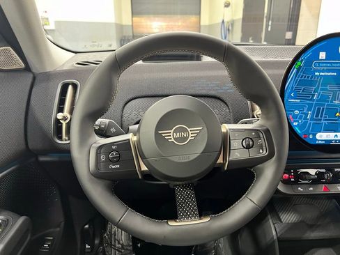 Certified 2025 MINI Cooper Countryman S image 22
