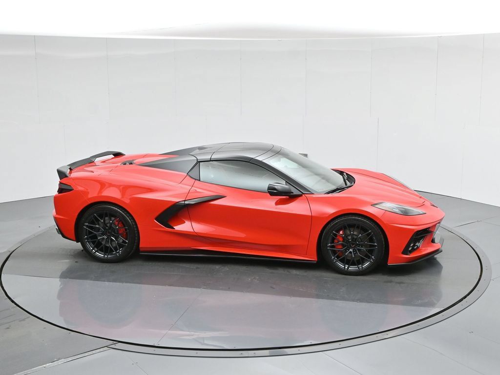 Used 2021 Chevrolet Corvette Stingray Premium Conv w/ Z51 Performance Package RWD image 56