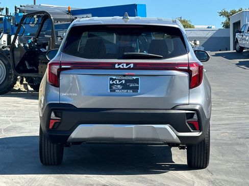 New 2026 Kia Seltos LX image 5