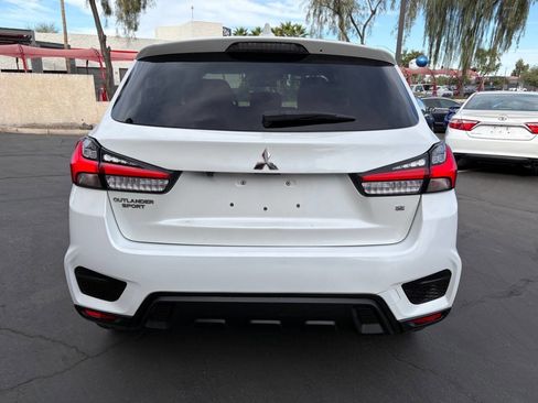 Used 2021 Mitsubishi Outlander Sport SE image 6
