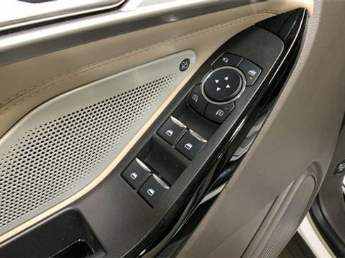 Certified 2023 Ford Explorer Platinum w/ Technology Package image 35