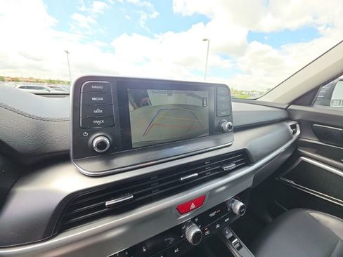 Used 2020 Kia Telluride S AWD/4WD image 19