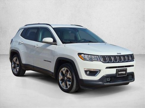 Used 2021 Jeep Compass Limited FWD image 3