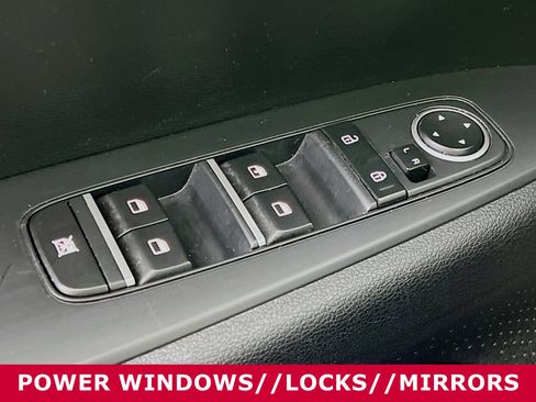 Used 2020 Kia Forte LXS image 19