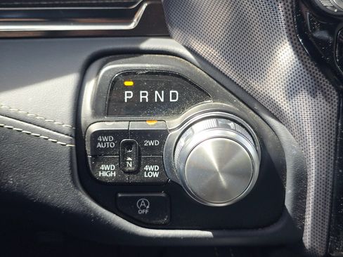 Used 2021 RAM 1500 Limited AWD/4WD image 29