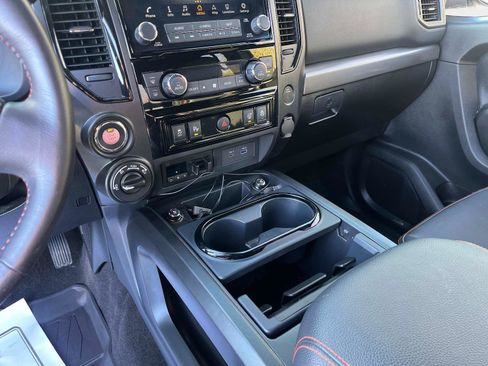 Used 2024 Nissan Titan PRO-4X w/ Pro-4x Convenience Package image 26