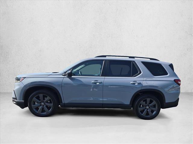 Used 2025 Honda Pilot Sport image 9