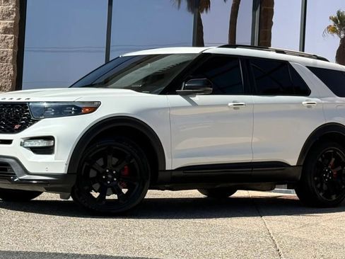 Used 2021 Ford Explorer ST w/ Equipment Group 401A AWD/4WD image 3