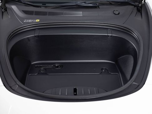 Used 2019 Tesla Model 3 Long Range image 39