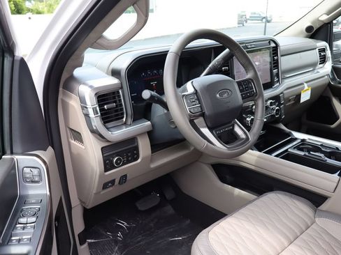 New 2026 Ford F350 Platinum w/ Platinum Plus Package AWD/4WD image 4