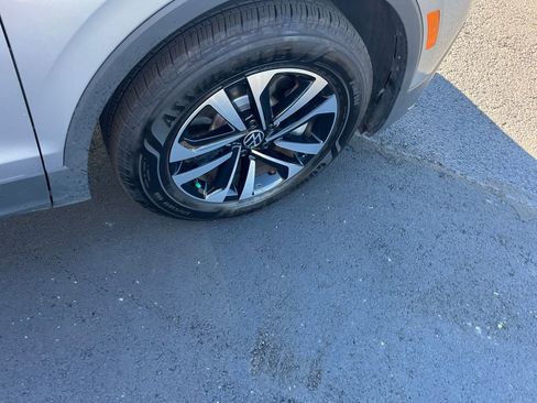 Used 2024 Volkswagen Tiguan S image 32