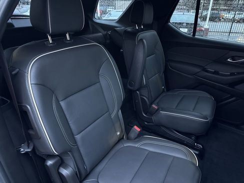Used 2022 Chevrolet Traverse Premier w/ LPO, Blackout Package image 26