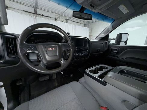 Used 2017 GMC Sierra 3500 4x4 Regular Cab w/ Sierra Convenience Package image 13