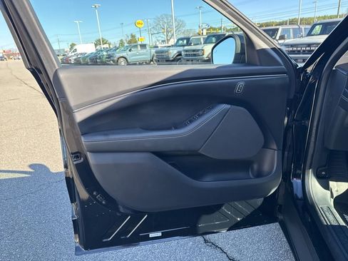 Certified 2024 Ford Mustang Mach-E Select image 13