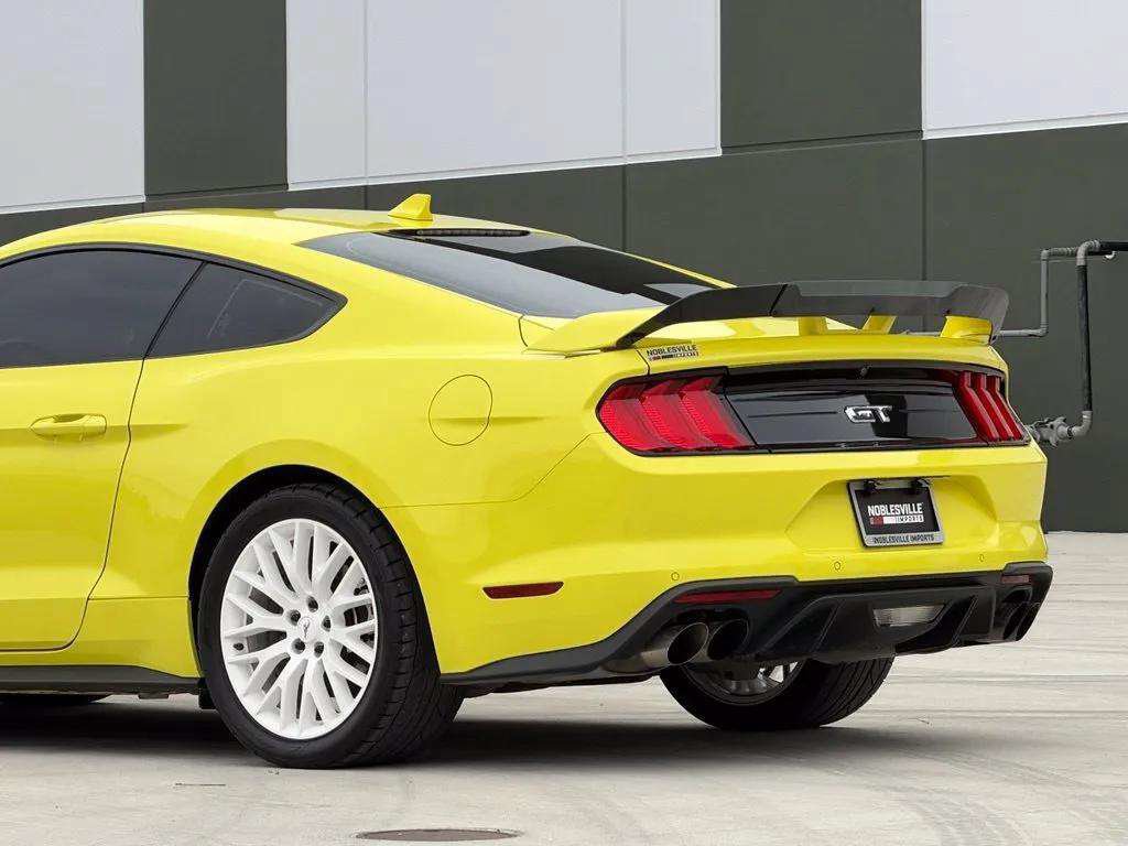 Used 2021 Ford Mustang GT w/ GT Performance Package RWD image 34