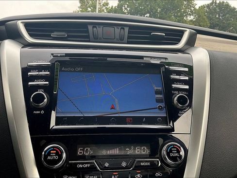 Used 2018 Nissan Murano SL w/ Midnight Edition Package AWD/4WD image 15