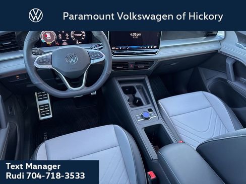 New 2026 Volkswagen Tiguan SE R-Line FWD image 18