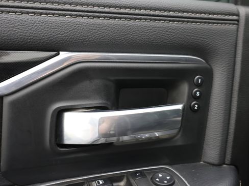 Used 2022 RAM 2500 Laramie AWD/4WD image 43
