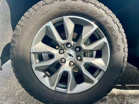 Used 2021 Chevrolet Silverado 1500 RST w/ Convenience Package II image 27