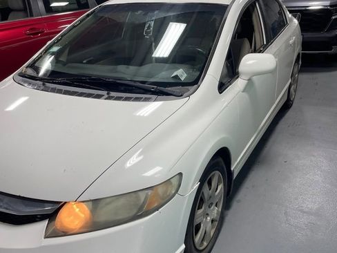 Used 2010 Honda Civic LX image 3