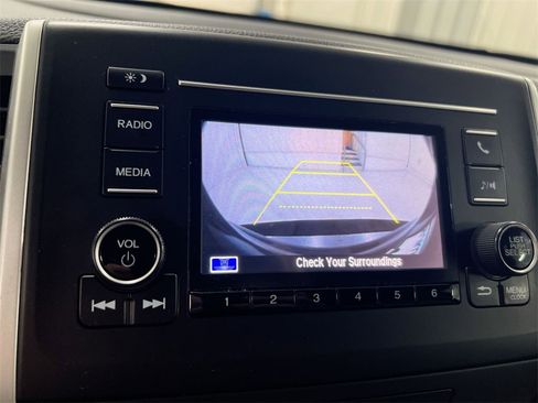 Used 2017 Honda Pilot LX image 15