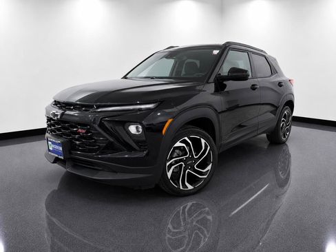 Used 2024 Chevrolet TrailBlazer RS AWD/4WD image 1