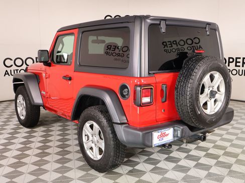 Used 2020 Jeep Wrangler Sport AWD/4WD image 20