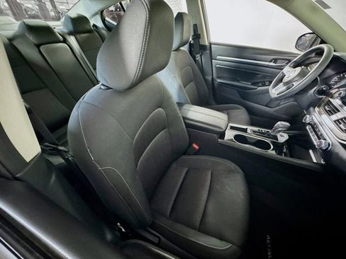 Certified 2023 Nissan Altima 2.5 SV image 26