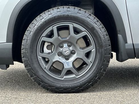 Certified 2025 Honda Pilot TrailSport image 33