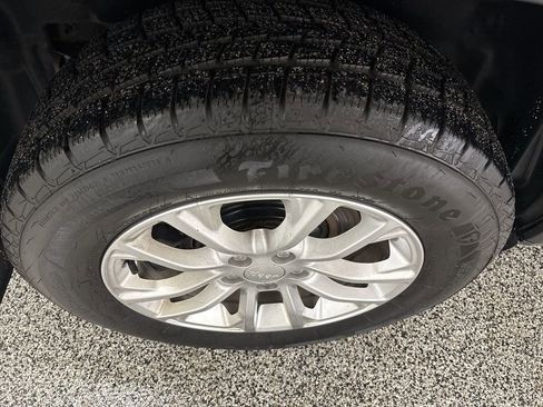 Used 2019 Jeep Cherokee Latitude image 27