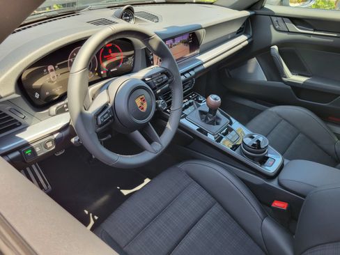 New 2026 Porsche 911 Carrera T RWD image 12