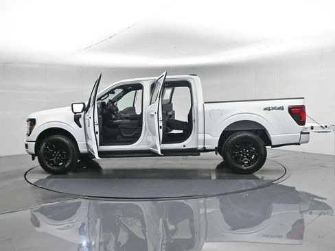 New 2026 Ford F150 XLT w/ Equipment Group 302A MID AWD/4WD image 38