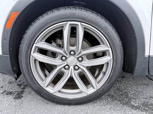 Used 2019 Cadillac XT4 Sport FWD image 17
