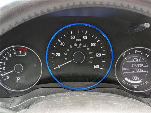 Used 2018 Honda HR-V EX-L image 10