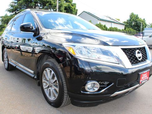 Used 2013 Nissan Pathfinder SL w/ SL Premium Pkg AWD/4WD image 7