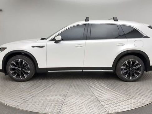 Certified 2024 MAZDA CX-90 Plug-In Hybrid w/ Premium Plus AWD/4WD image 5