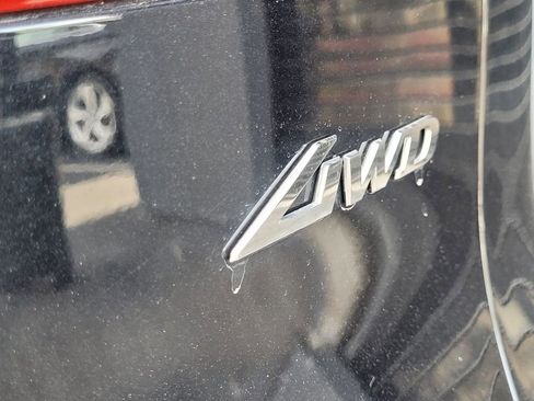 Used 2023 Genesis GV70 2.5T w/ Select Package image 29