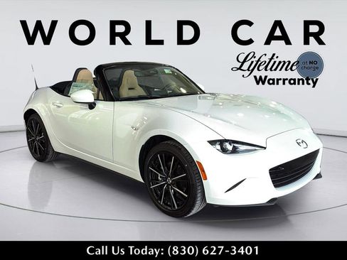 New 2025 MAZDA MX-5 Miata Grand Touring image 1